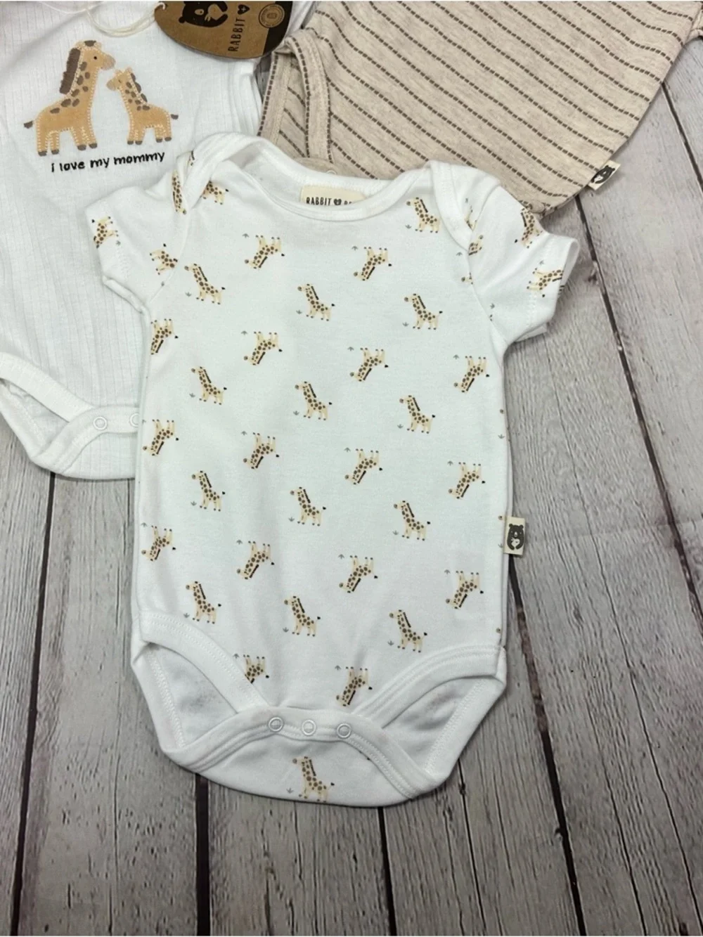 NWT rabbit + bear 3pc Neutral Giraffe Baby Bodysuits 3-6M unisex embroidered